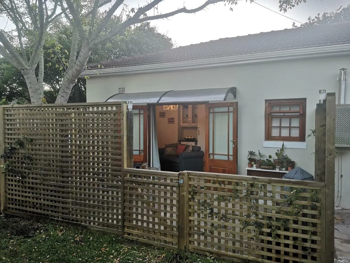 Rafters Cottage Plumstead Apartment